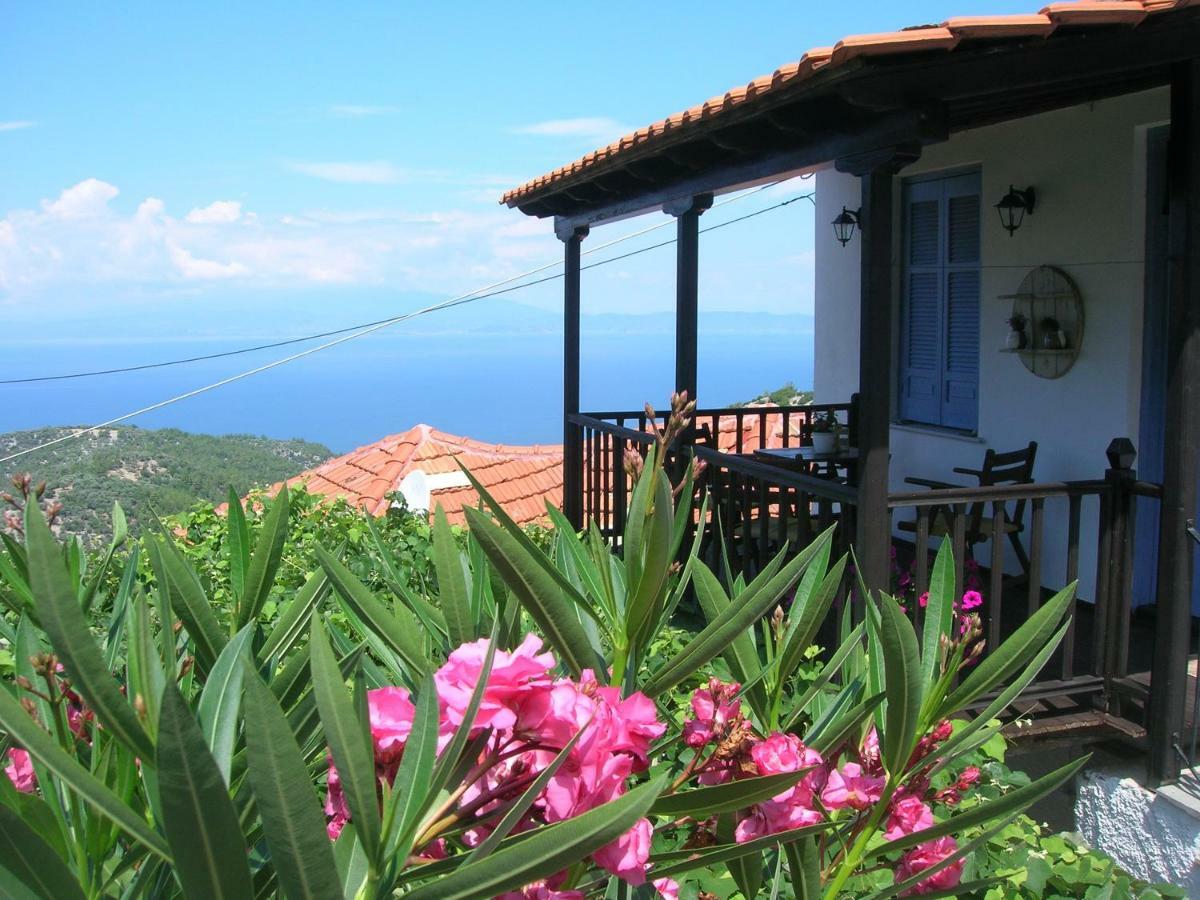 Athina'S House Pension Skala Sotiros Buitenkant foto